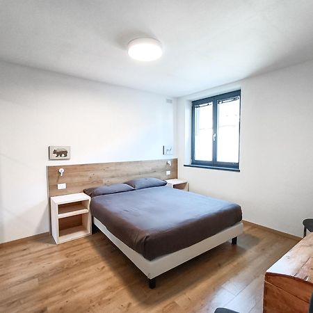 Suite Svaizer Con Giardino Privato Male Luaran gambar