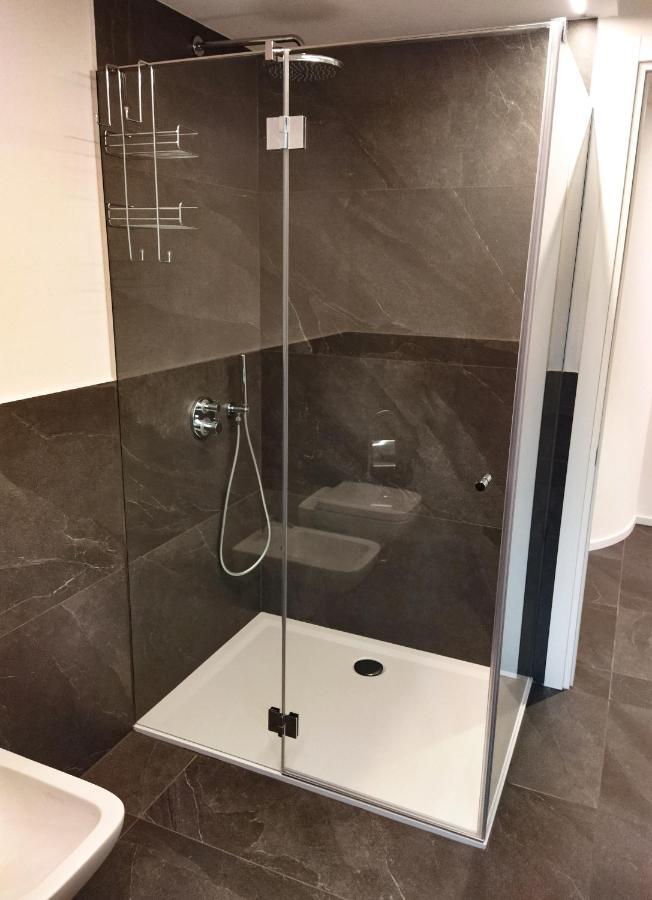 Suite Svaizer Con Giardino Privato Male Luaran gambar